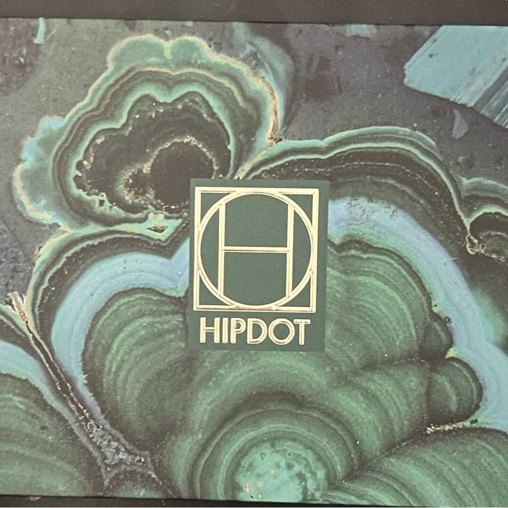 Hipdot Cenote eyeshadow palette